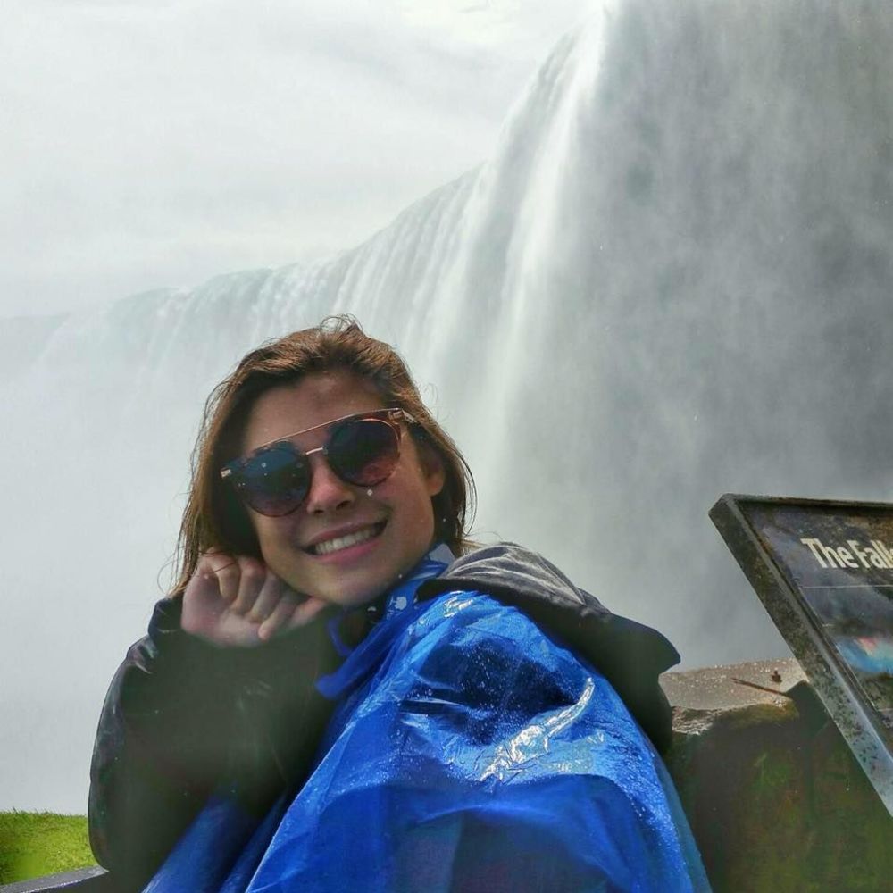 Meet your Posher, Alyssa